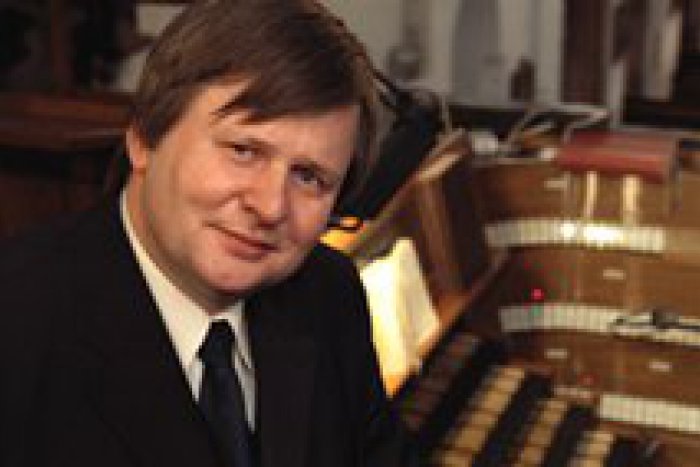 Ilustračný obrázok k článku Pod Urpínom vystúpi svetoznámy organista: Na konte má už viac ako 2000 koncertov