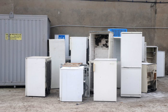 Ilustračný obrázok k článku Kam so starou práčkou, či chladničkou? Pozrite sa, kedy sa môžte vo vašej mestskej časti prihlásiť do zberu elektroodpadu