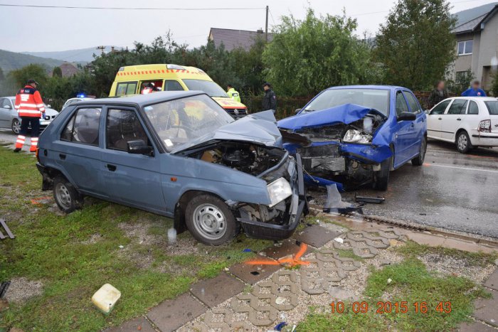 Ilustračný obrázok k článku Prvé FOTO z cestného nešťastia: Vážna nehoda na Gemeri!