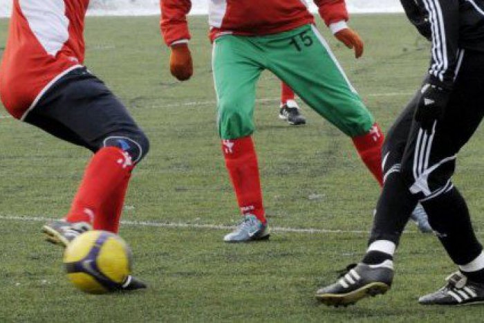 Ilustračný obrázok k článku PREHĽAD futbalových výsledkov v regióne: Novozámockí futbalisti prehrali na domácom trávniku