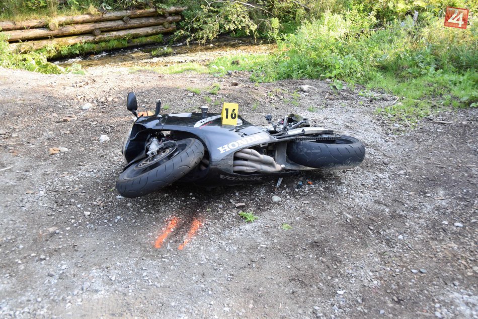 Ilustračný obrázok k článku Medzi dvoma dedinami pri Prešove havaroval motorkár!