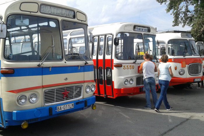 Ilustračný obrázok k článku OBRAZOM: Pozrite sa, akými vozidlami kedysi vozila cestujúcich bratislavská MHD