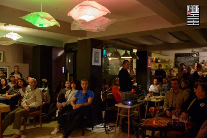 Ilustračný obrázok k článku Rozprávali zážitky z Himalájí: Nitrianskym divákom sa predstavil aj hosť z Nepálu