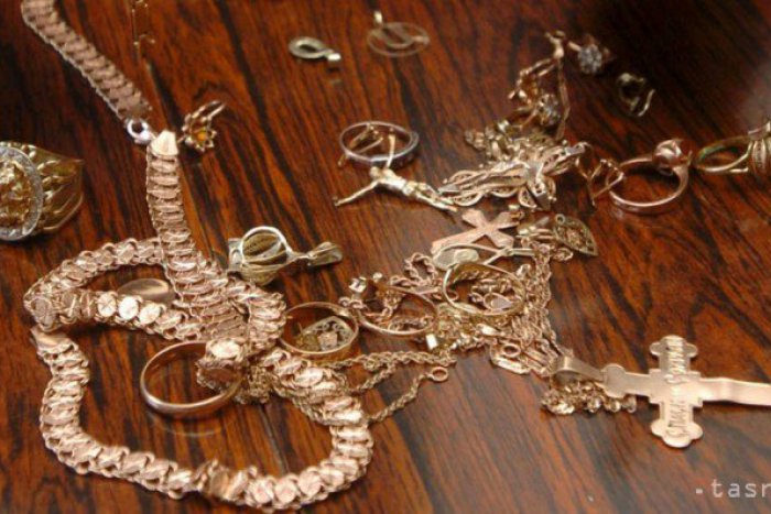 Ilustračný obrázok k článku Trik veštice Alžbety (32) vás dostane: Aha, ako naletela Michalovčanka (49), prišla o zlato za 1700 eur!