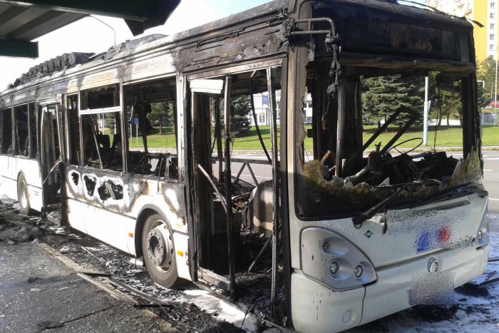 Ilustračný obrázok k článku FOTO z miesta: Zvolenský autobus prímestskej linky v plameňoch!