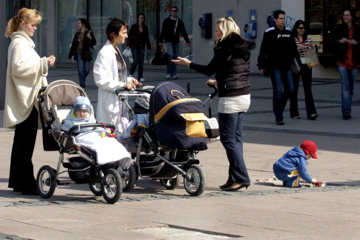 Ilustračný obrázok k článku SVET O SLOVENSKU: Mamičky spod Tatier sú na tom najhoršie z celej EÚ