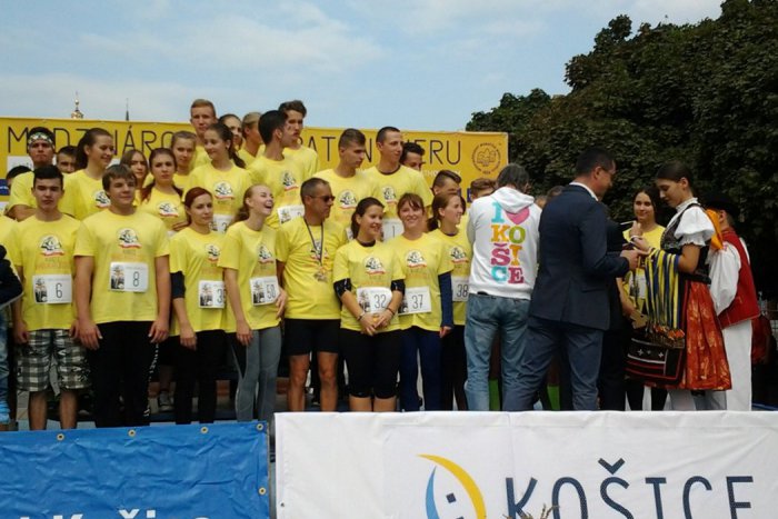 Ilustračný obrázok k článku Po stopách maratónskych legiend: Behu sa zúčastnili aj študenti z Rožňavy