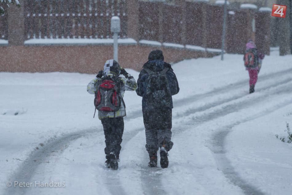Ilustračný obrázok k článku Info o snežení pre Poprad: V našom okrese môže spadnúť až 25 cm bielej nádielky!