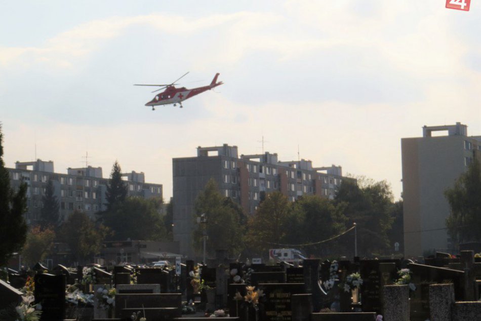 Ilustračný obrázok k článku Neobvyklá pristávacia plocha: Vrtuľníky pri michalovskom cintoríne, prečo tak často? FOTO