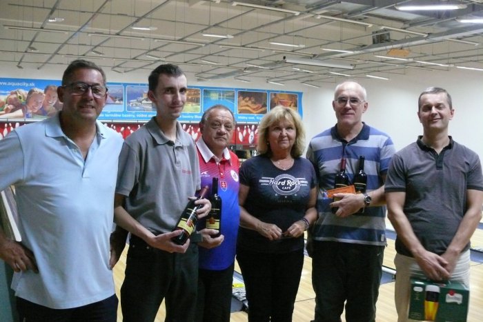 Ilustračný obrázok k článku Aktuálne z bowlingu: 1. kolo školskej ligy, firemná liga skupina C a Bowling tour mesta Poprad