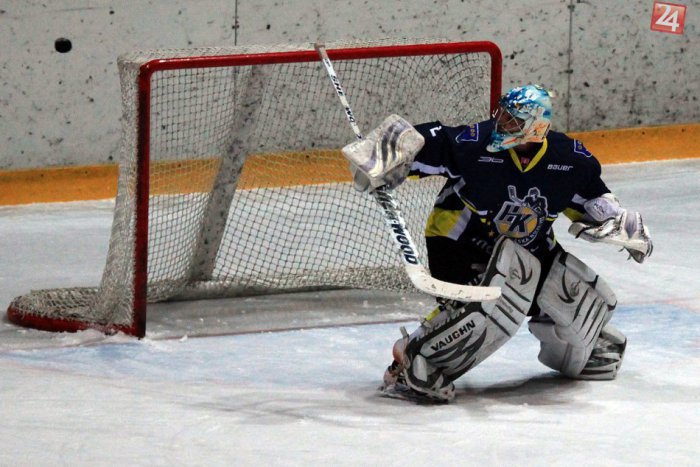 Ilustračný obrázok k článku Dôležitý duel s Humenným: Novoveskí hokejisti súperovi nasúkali až 8 gólov