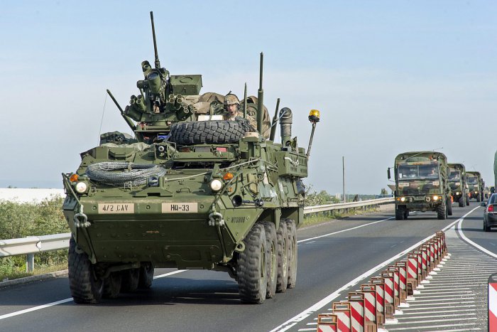 Ilustračný obrázok k článku Českí, maďarskí a poľskí vojaci na cestách: Ministerstvo upozorňuje na armádne presuny