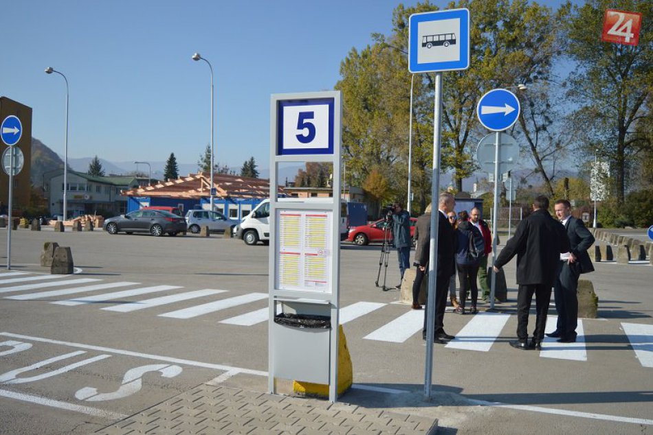 Ilustračný obrázok k článku Onedlho začne v Bystrici fungovať dočasná autobuska: Pozrite si ZÁBERY tesne pred jej spustením