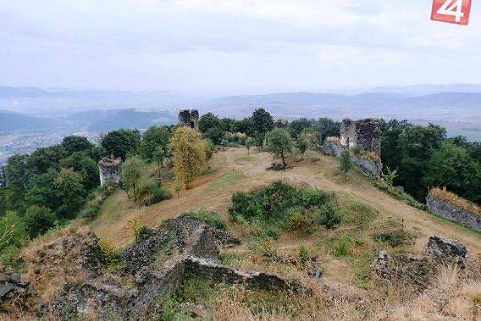 Ilustračný obrázok k článku Z hradu do pivovaru: Michalovskí turisti objavili krásne scenérie, FOTO