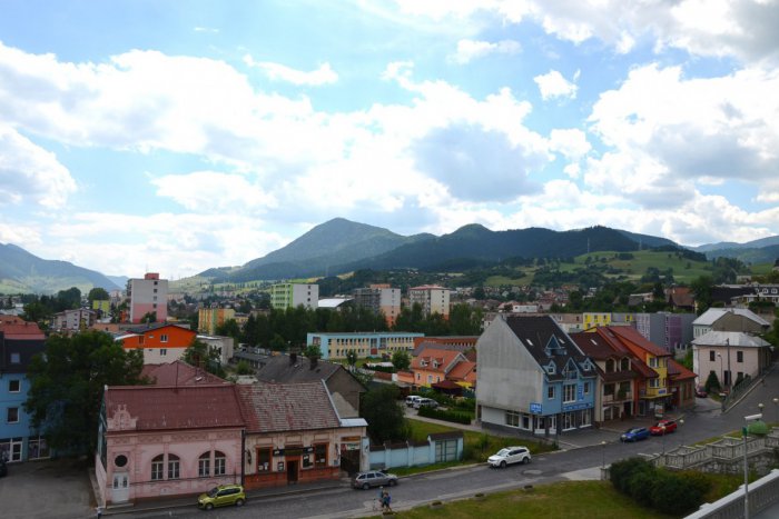 Ilustračný obrázok k článku Súťaž o najkrajšie mesto sa na poludnie skončila: Ružomberok bol vysoko!
