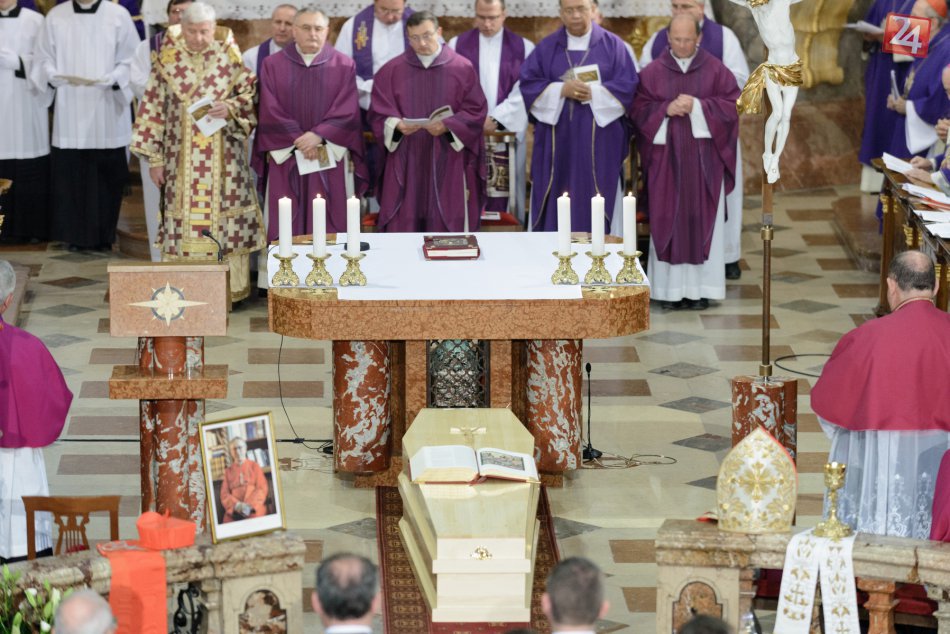 Ilustračný obrázok k článku Pápež František o smrti kardinála Korca: Vyjadril hlboký zármutok nad jeho odchodom