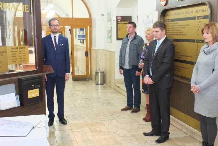 Ilustračný obrázok k článku Aj Prešov vyjadruje Francúzom sústrasť, primátorka Turčanová: Nemôžeme zostať ľahostajní!