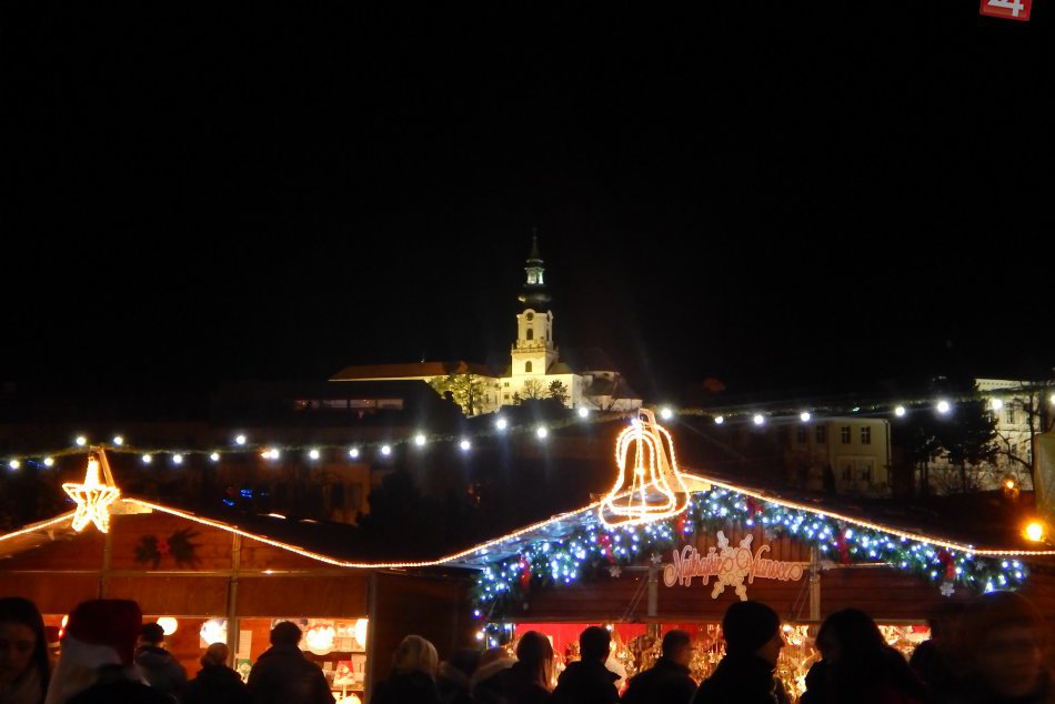 Ilustračný obrázok k článku Na stánkoch pre vianočné mestečko sa prejavil zub času: Mesto plánuje ich výmenu