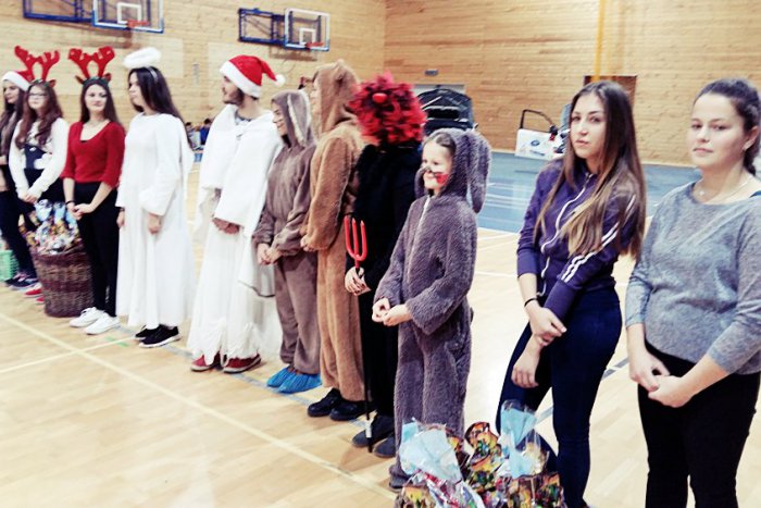 Ilustračný obrázok k článku FOTO a VIDEO: Mikuláš k nám zavítal vo veľkom štýle, okrem klasiky nechýbalo množstvo noviniek