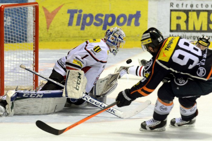 Ilustračný obrázok k článku Výmena medzi HC Košice a Duklou Trenčín: Košičania sa vzdali Sojčíka, koho zaňho dostanú?