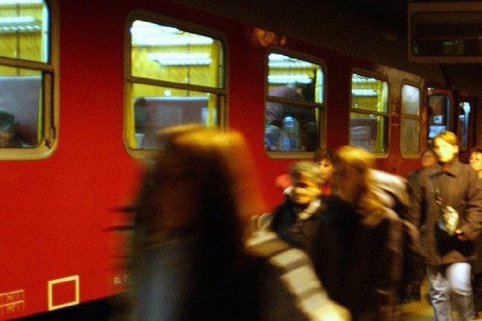 Ilustračný obrázok k článku Zmena času zastihne aj cestujúcich priamo vo vlakoch: TAKTO ovplyvní jazdu rýchlikov z Humenného