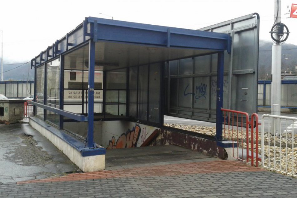 Ilustračný obrázok k článku Známy bystrický podchod prešiel premenou: Rozhodnete sa cez neho prejsť a tá novinka vám hneď padne do očí