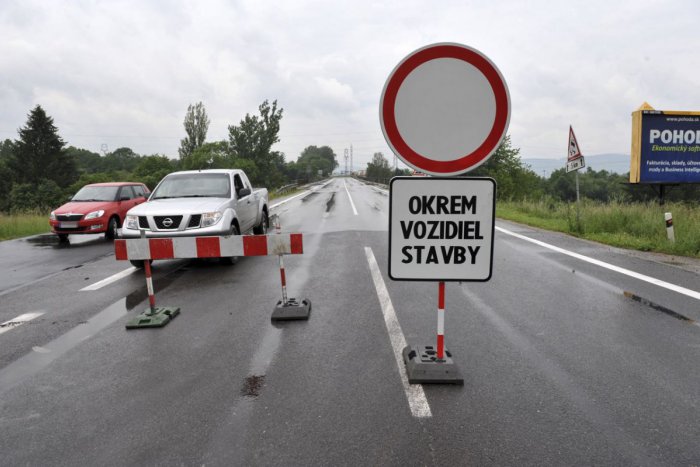 Ilustračný obrázok k článku Slovenská správa ciest hľadá dodávateľa dopravného značenia za takmer šesť miliónov eur