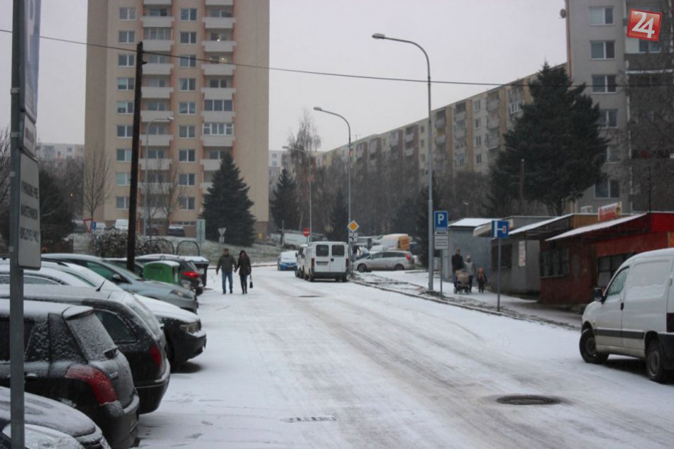 Ilustračný obrázok k článku Meteorológovia varujú: V stredu má začať snežiť takmer na celom území Slovenska!