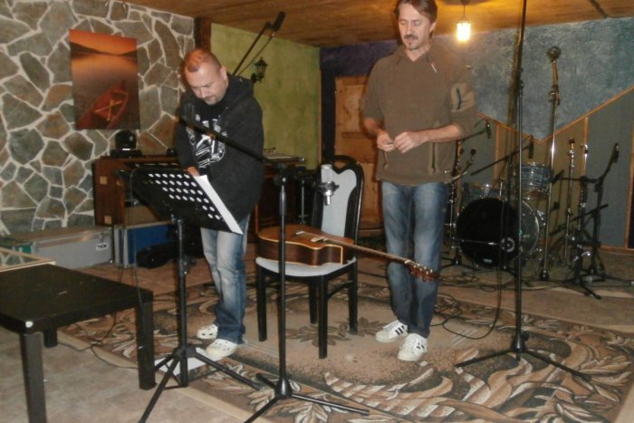Ilustračný obrázok k článku Popradská hudobná scéna sa môže tešiť: Sledujte, aká pieseň rotuje v slovenských radiách