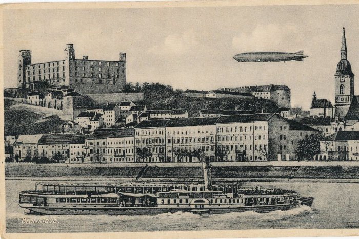 Ilustračný obrázok k článku Ako sa s Bratislavským hradom a podhradím pohral čas? Jedinečné obrázky vás prenesú v čase