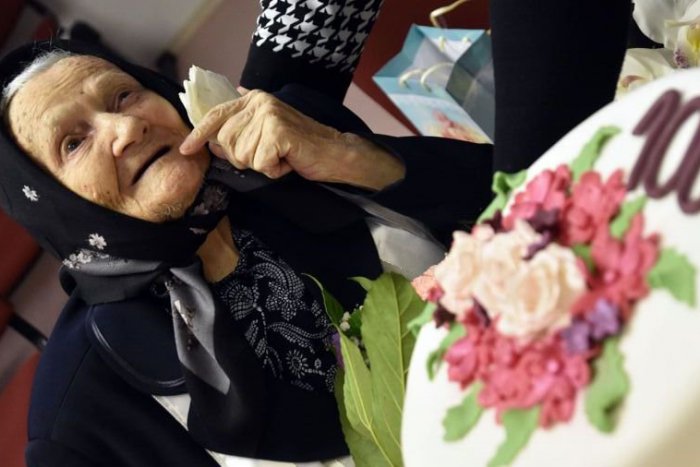 Ilustračný obrázok k článku Helena Gáborová oslavuje 100. narodeniny: Celý život pracovala od rána do večera