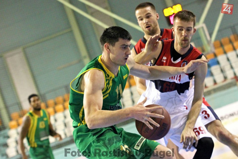 Ilustračný obrázok k článku Basketbalová Nitra pokračuje do novej sezóny: Káder sa takmer nezmenil
