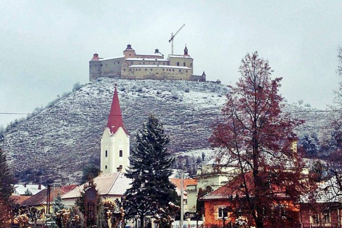 Ilustračný obrázok k článku Kaplnka na hrade bola možno prvou romantickou stavbou v Uhorsku: Inšpiráciu stavby treba hľadať v zahraničí