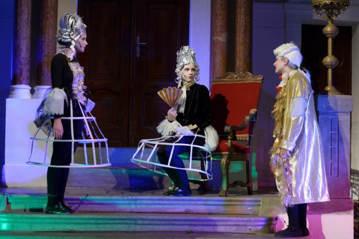 Ilustračný obrázok k článku V Nitre si študenti uctili Mozarta originálne: Časť jeho tvorby zaznela aj na elektrickej gitare