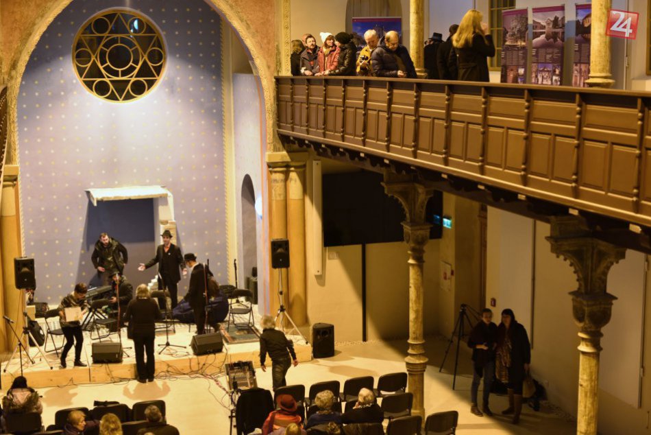 Ilustračný obrázok k článku FOTO: Šibeničný termín stihli, vynovená synagóga je pripravená na podujatia