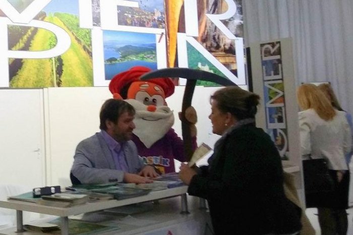 Ilustračný obrázok k článku Náš región sa prezentoval na veľtrhu v Bratislave: Návštevníkom priblížili krásu Gemera