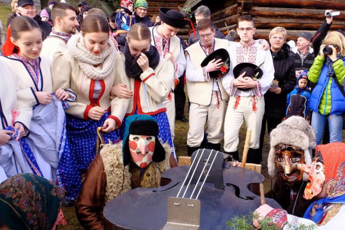 Ilustračný obrázok k článku V meste vyvrcholia oslavy fašiangov: Lučenčania na toto všetko sa môžeme tešiť!