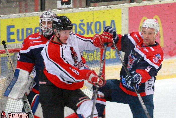 Ilustračný obrázok k článku Trnavskí hokejisti hostili lídra: Zápas naplnil papierové očakávania