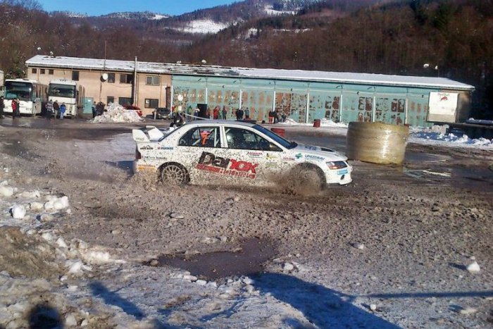 Ilustračný obrázok k článku Rally Dobšinská zima je tu: Plusové teploty však organizátorov nepotešili!