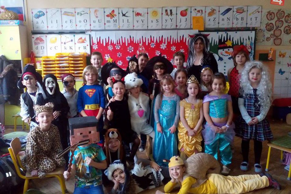 Ilustračný obrázok k článku Novozámocké deti zamaskované na nepoznanie: Kráľ, princezné i superhrdinovia, FOTO