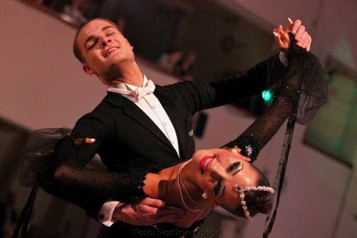 Ilustračný obrázok k článku FOTO: Krásne šaty a profesionálne výkony, v Nitre spoznali tanečných majstrov Slovenska!