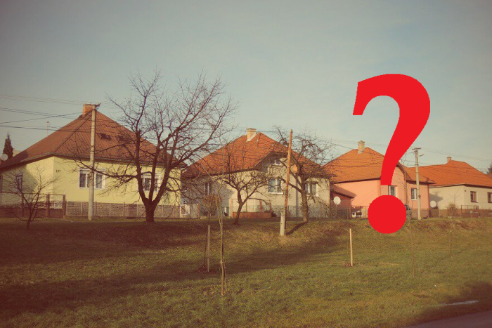 Ilustračný obrázok k článku Rýchly OBRÁZKOVÝ kvíz z Bystrického okresu: Priraďte dedinám správne erby a zistite svoje skóre!