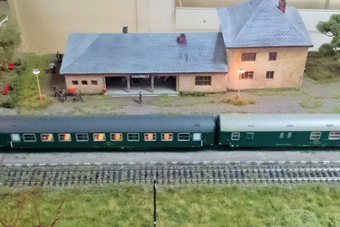Ilustračný obrázok k článku Fascinujúca modelová železnica v Prešove: Pozrite si, ako to vyzeralo počas výstavy minivláčikov! FOTO+VIDEO