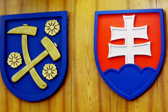 Ilustračný obrázok k článku Poslancov čaká ďalšie zasadnutie: Na pretras príde aj odmena zástupcovi primátora či ocenenie športovcov