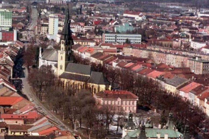 Ilustračný obrázok k článku Bude sa vám zdať, že je to už večnosť: Momentky zo Spišskej a okolia na prelome tisícročí