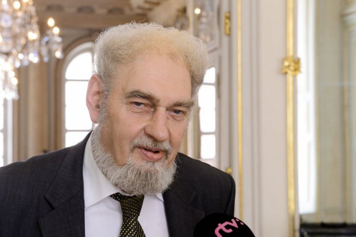 Ilustračný obrázok k článku Zomrel generálny sekretár Únie miest Slovenska Marián Minarovič