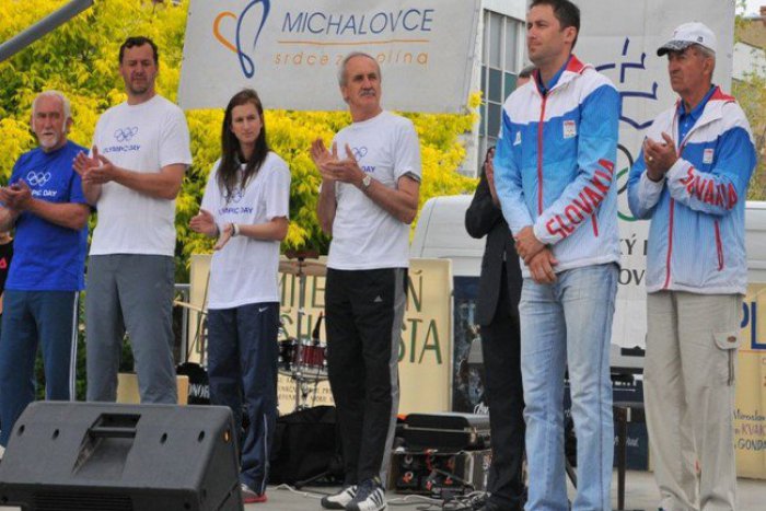 Ilustračný obrázok k článku Do Michaloviec dorazí olympijská pochodeň: Možete ju mať v rukách aj vy, pozrite kedy!