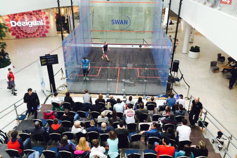 Ilustračný obrázok k článku Squash priťahuje svojou dynamikou. Svojich priaznivcov má vo všetkých vekových kategóriách