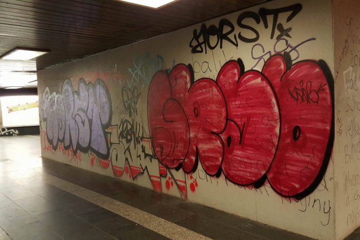 Ilustračný obrázok k článku Najčastejšie terče grafity v Bratislave. Prečo sa sprejeri vracajú na "miesto činu"?