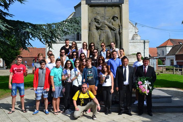 Ilustračný obrázok k článku Leto v Eurocampe môže zmeniť študentom z Topoľčian život